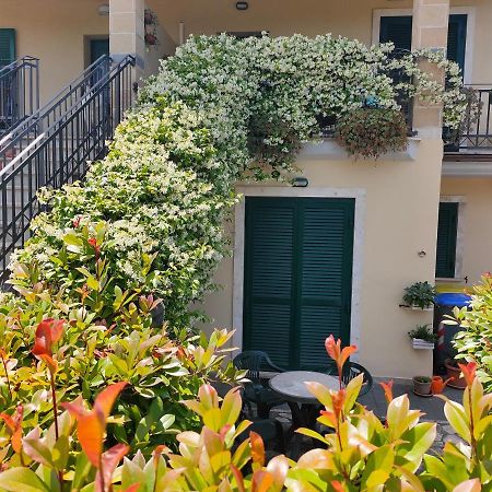 Tana Per Gli Ospiti Apartment Terni Luaran gambar